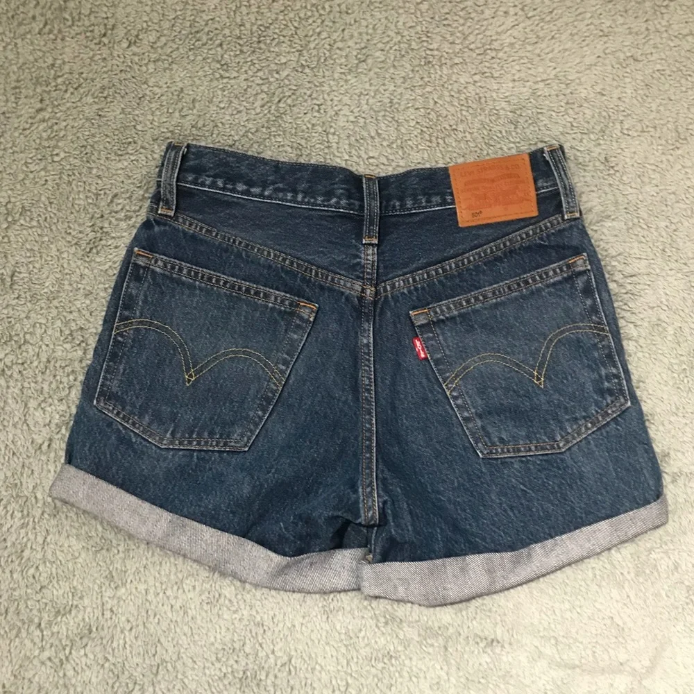 NWOT Levi’s 501 Long Denim Shorts